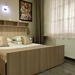 Carvan Hotel