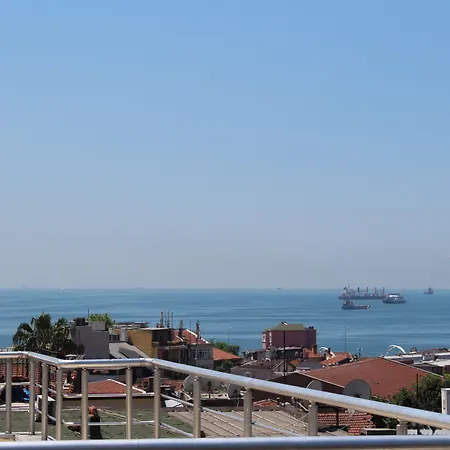 Hotel Carvan 2*