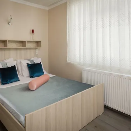 Carvan Otel